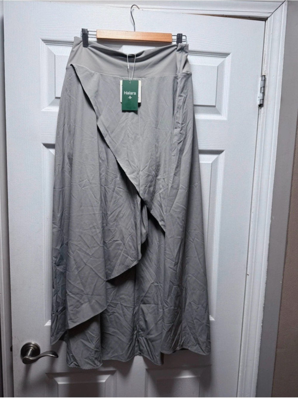Halara NWT grey maxi skirt with asymmetrical hem & shorts. Size: XL